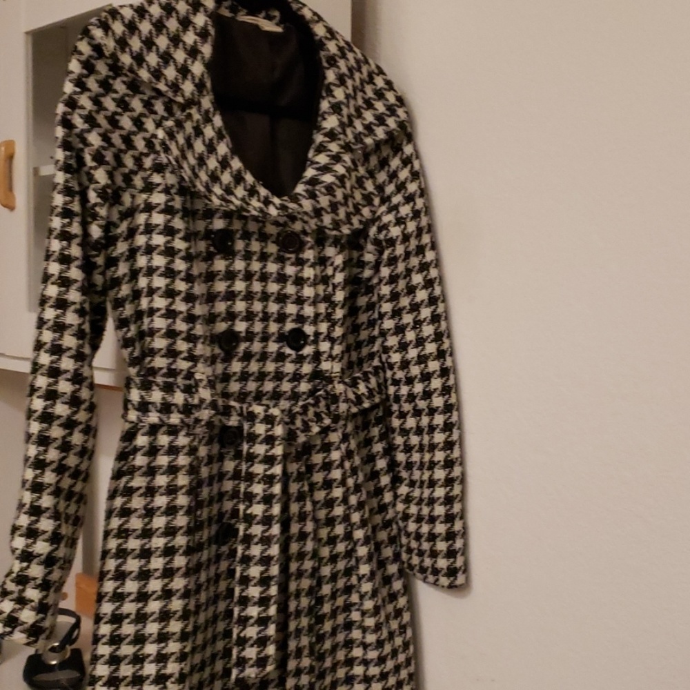 Hot kiss- Checkered Coat